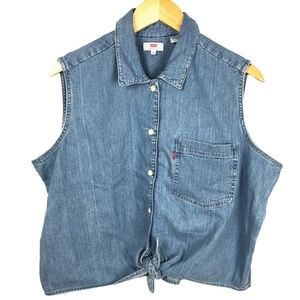 Levi’s Sleeveless Tie Waist Denim Shirt XL